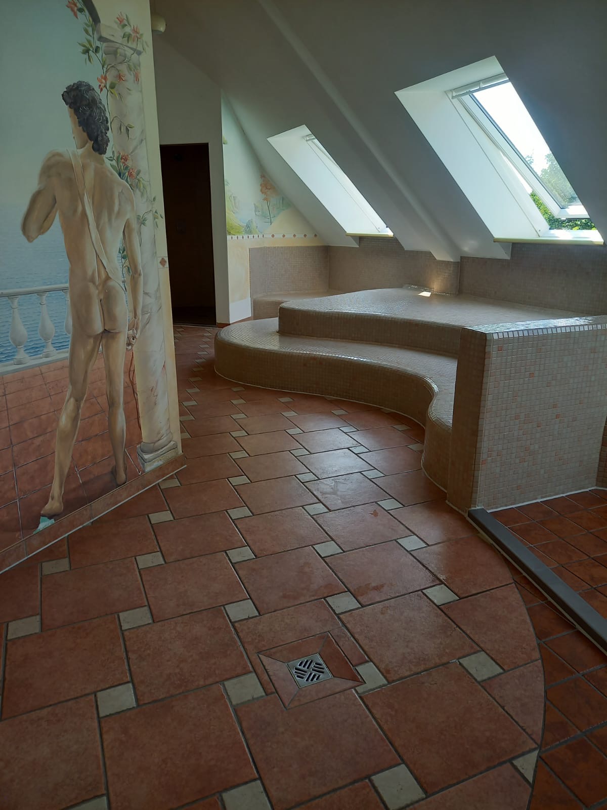 Ruheraum und Sauna 3